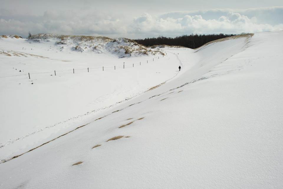 JT-Poland-Slowinski-National-Park-Lacka-Dune-Snow-2013-3562-DS.jpg